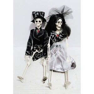 DAY OF THE DEAD 16” HANGING BRIDE & GROOM SKELETONS WALL GOTHIC SEASONAL DECOR